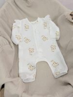 Muslin kombinezon za bebe s uzorkom žirafa hrvatska proizvodnja personalizirani poklon